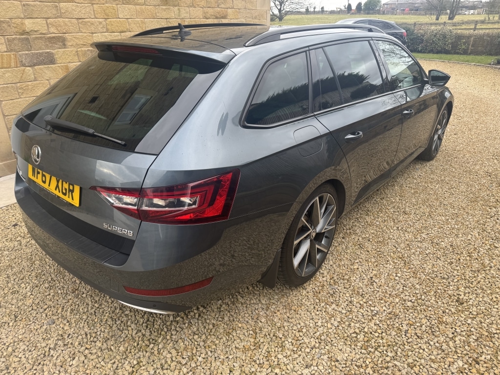 Used Skoda Superb 2017 for sale - 76687517: Photo 53