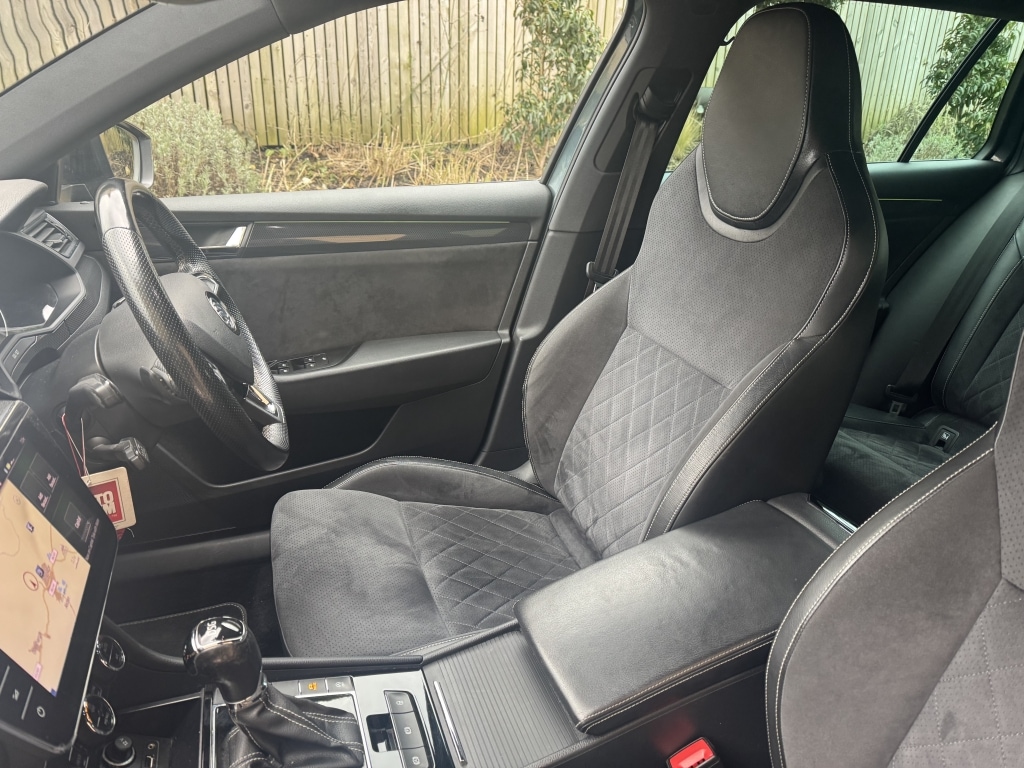 Used Skoda Superb 2017 for sale - 76687517: Photo 59