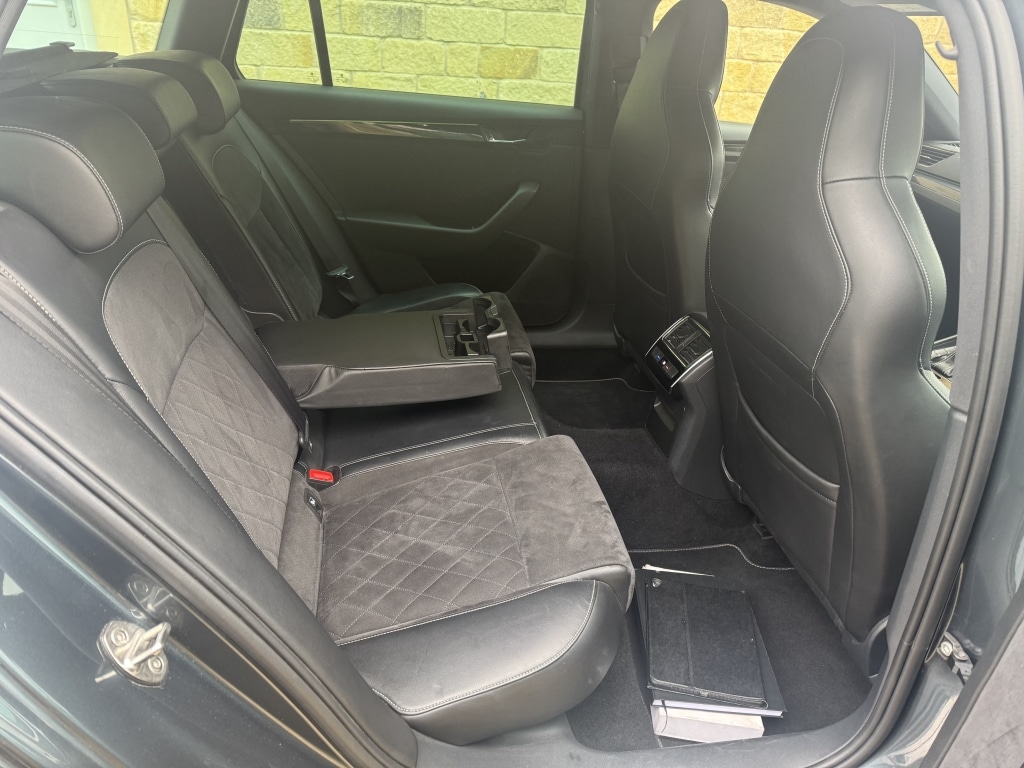 Used Skoda Superb 2017 for sale - 76687517: Photo 65