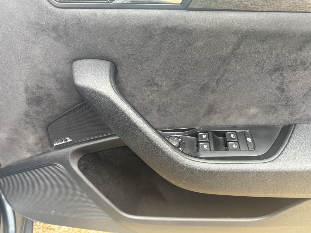 Used Skoda Superb 2017 for sale - 76687517: Photo 79