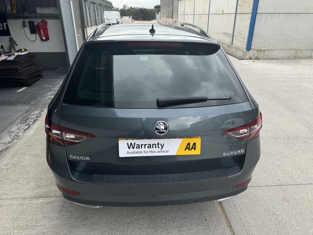 Used Skoda Superb 2017 for sale - 76687517: Photo 9