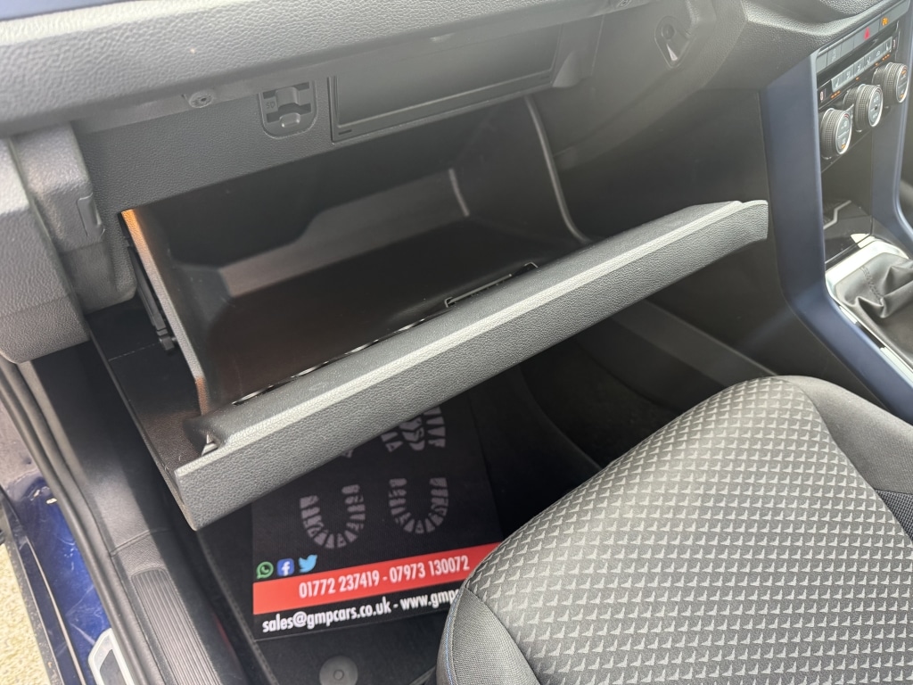 Used Volkswagen T-Roc 2020 for sale - 76041511: Photo 45