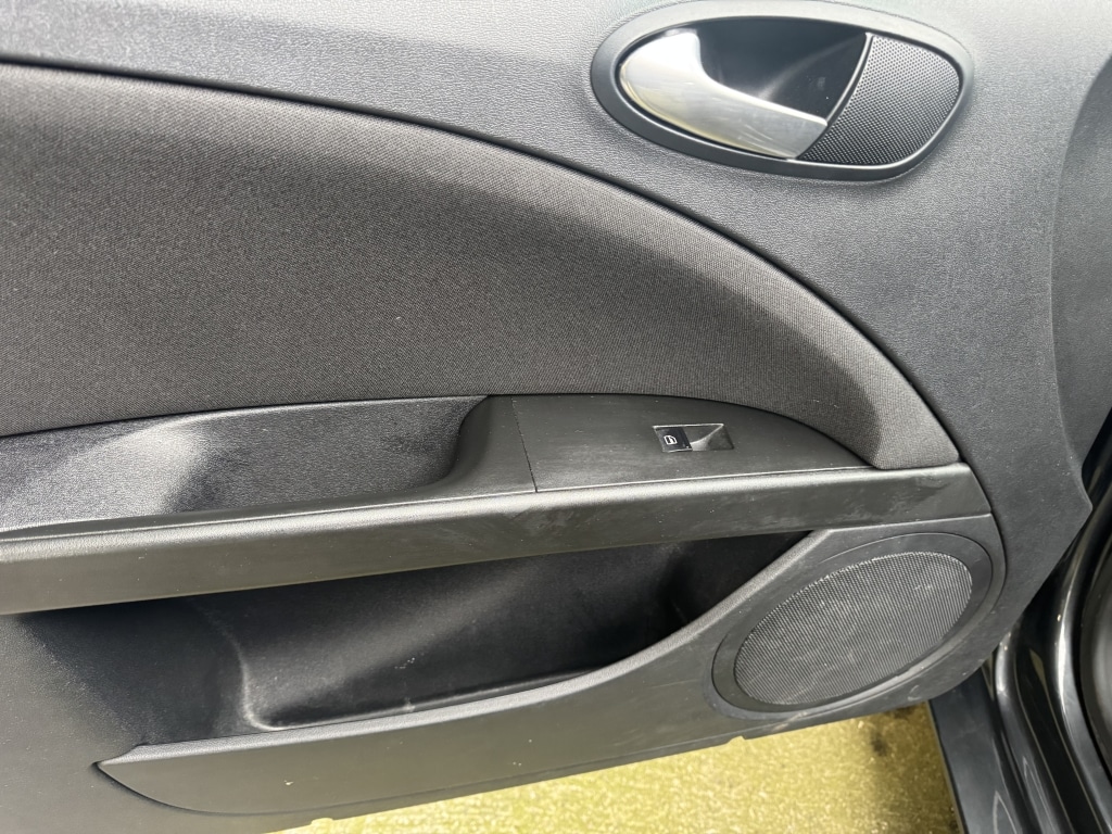 Used SEAT Leon 2011 for sale - 77140891: Photo 32