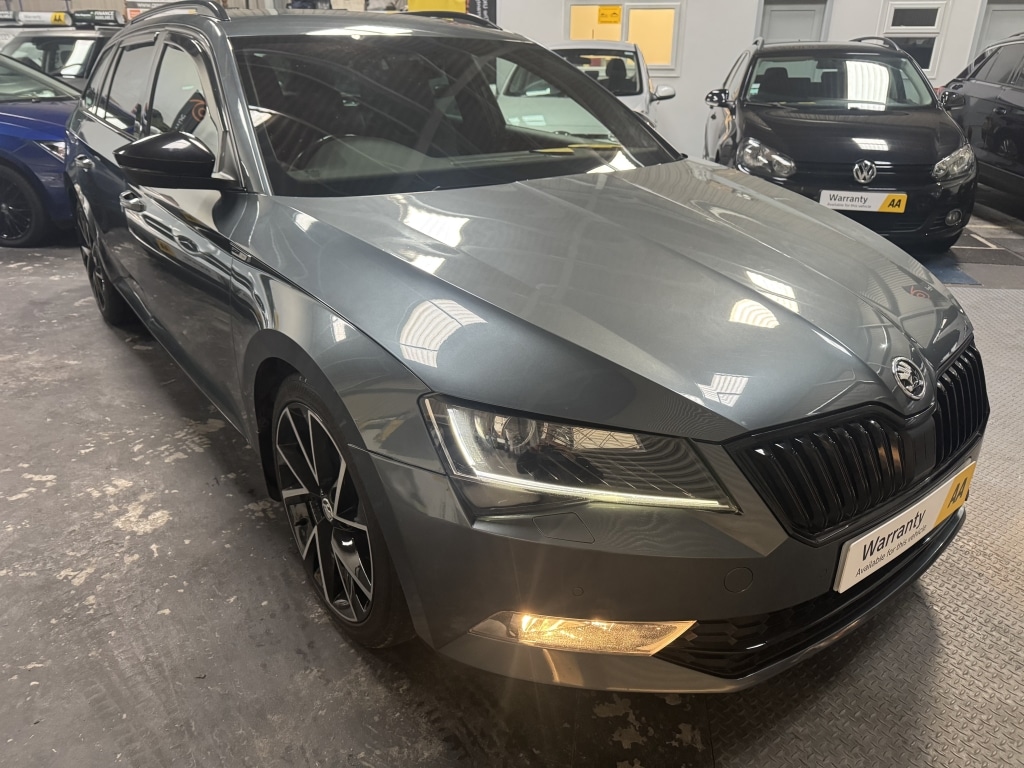 Used Skoda Superb 2017 for sale - 76832937: Photo 12