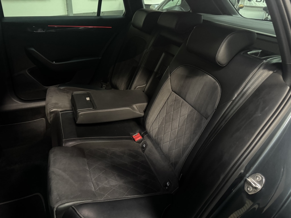 Used Skoda Superb 2017 for sale - 76832937: Photo 18