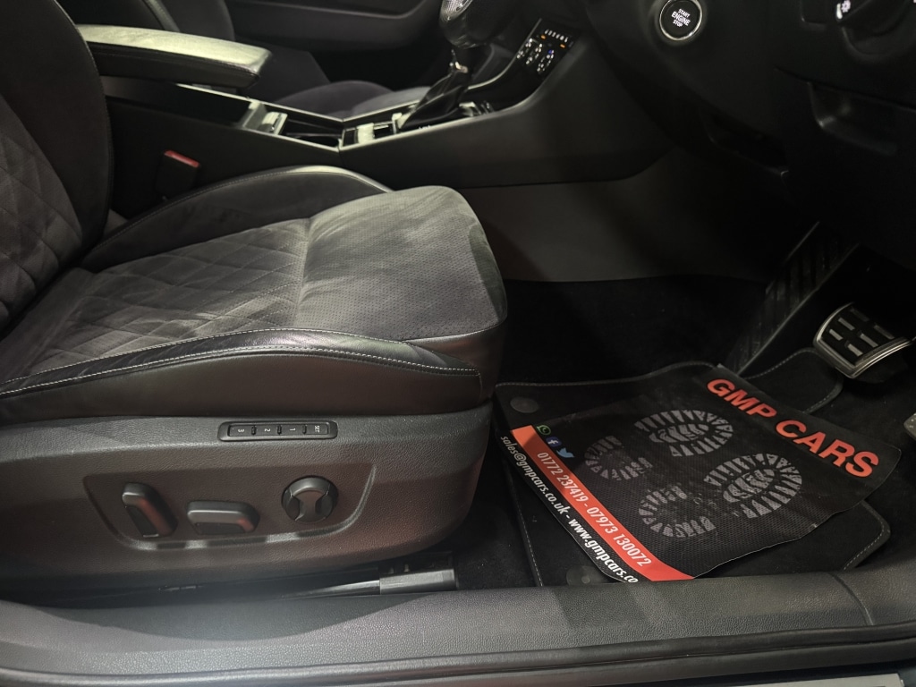 Used Skoda Superb 2017 for sale - 76832937: Photo 24