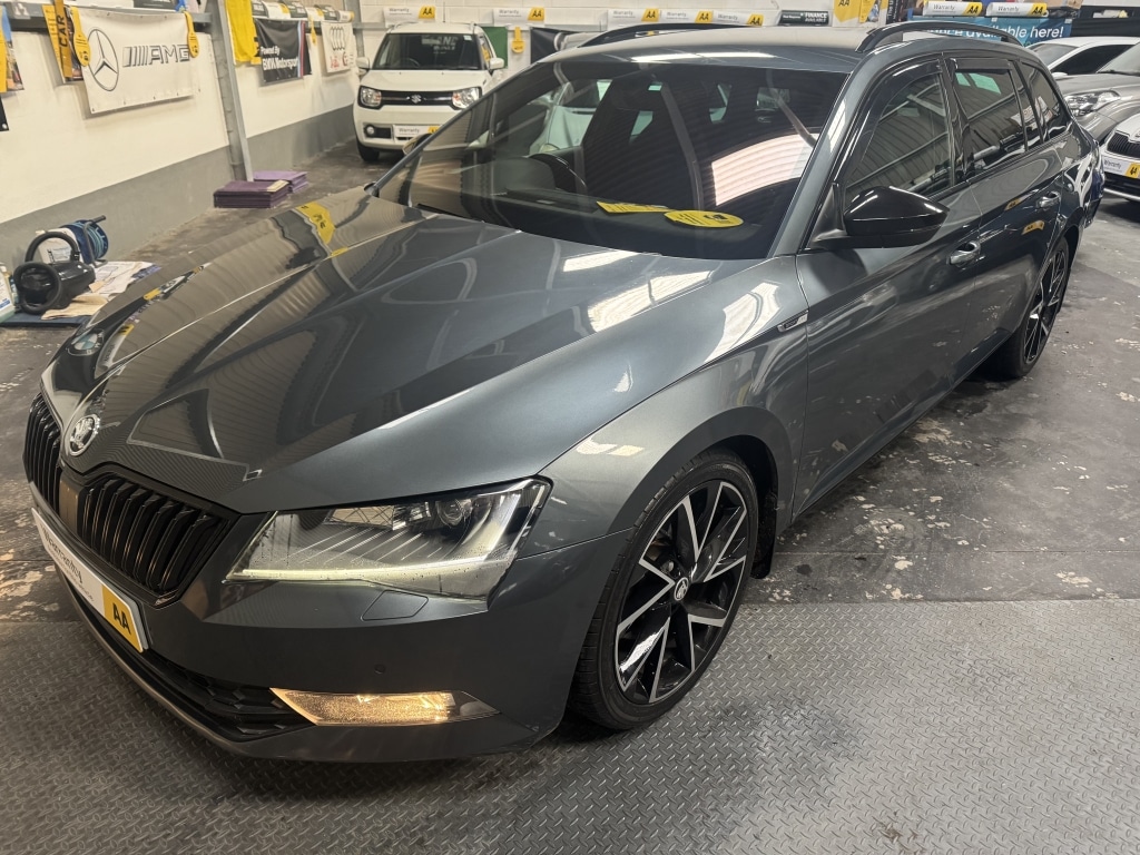 Used Skoda Superb 2017 for sale - 76832937: Photo 3