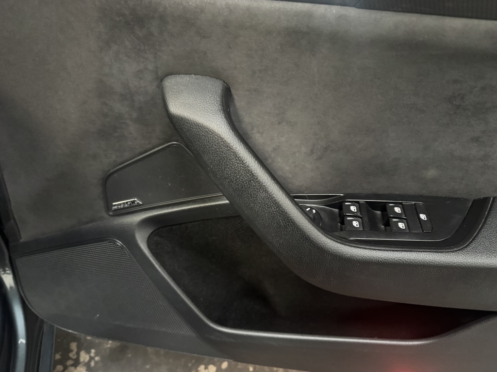 Used Skoda Superb 2017 for sale - 76832937: Photo 31