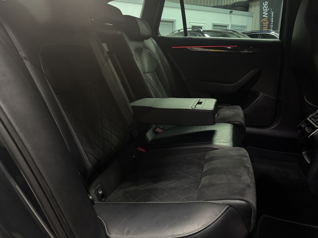 Used Skoda Superb 2017 for sale - 76832937: Photo 38