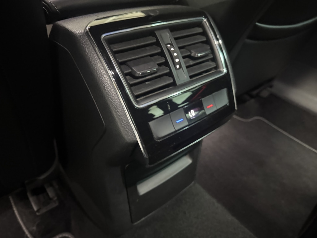 Used Skoda Superb 2017 for sale - 76832937: Photo 44