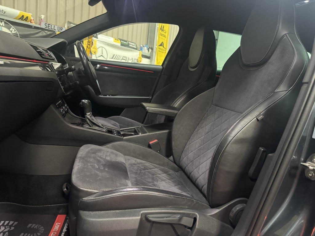 Used Skoda Superb 2017 for sale - 76832937: Photo 47