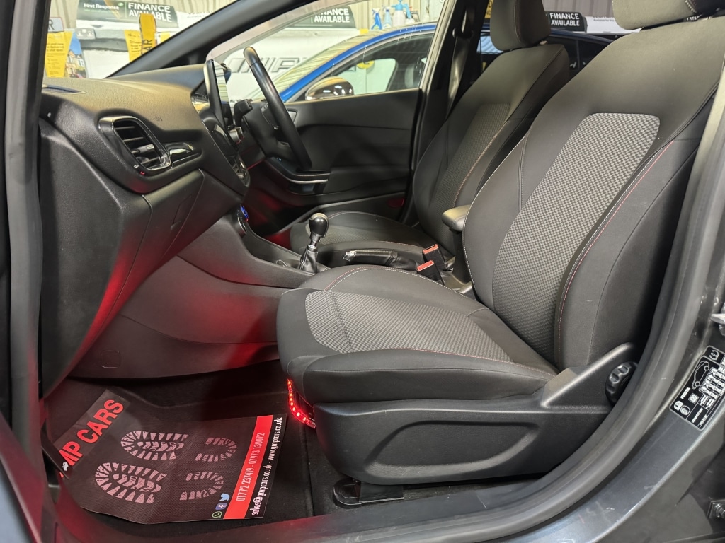 Used Ford Fiesta 2018 for sale - 76591650: Photo 37