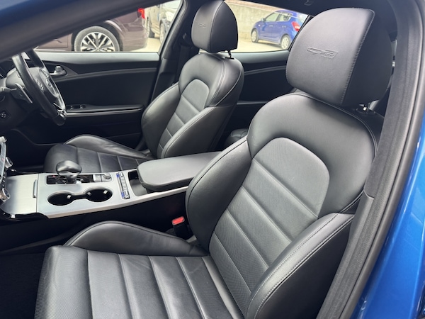 Used Kia Stinger 2019 for sale - 76305763: Photo 12