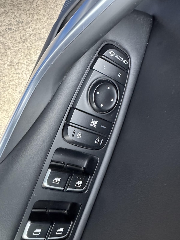Used Kia Stinger 2019 for sale - 76305763: Photo 48