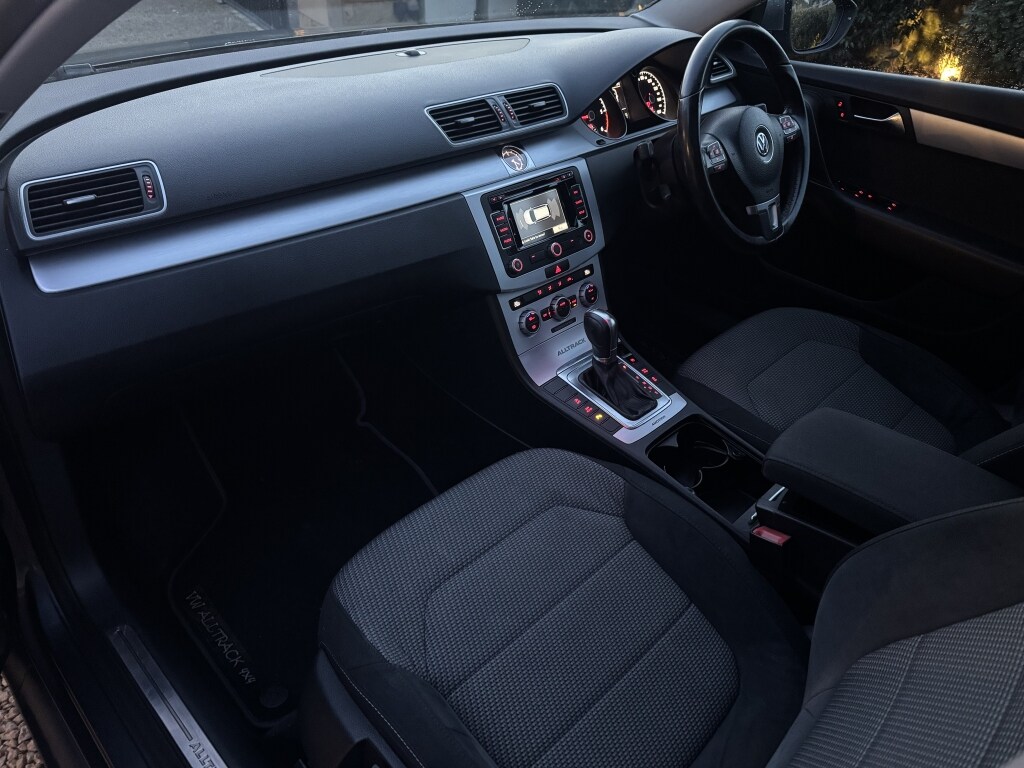 Used Volkswagen Passat 2012 for sale - 77100379: Photo 22