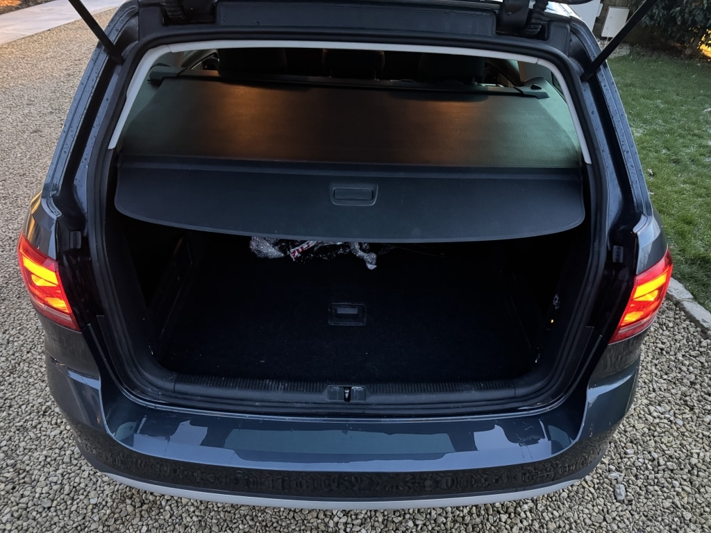 Used Volkswagen Passat 2012 for sale - 77100379: Photo 29