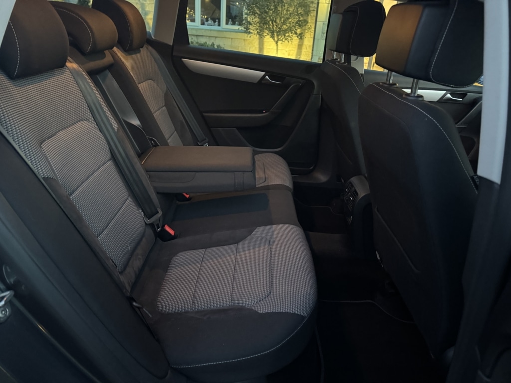 Used Volkswagen Passat 2012 for sale - 77100379: Photo 30