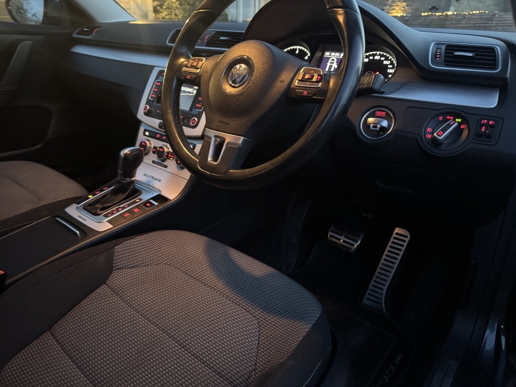 Used Volkswagen Passat 2012 for sale - 77100379: Photo 40