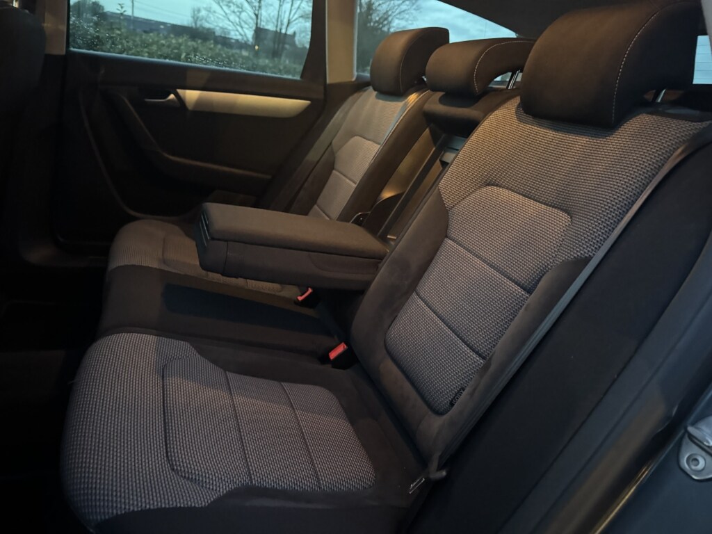 Used Volkswagen Passat 2012 for sale - 77100379: Photo 46