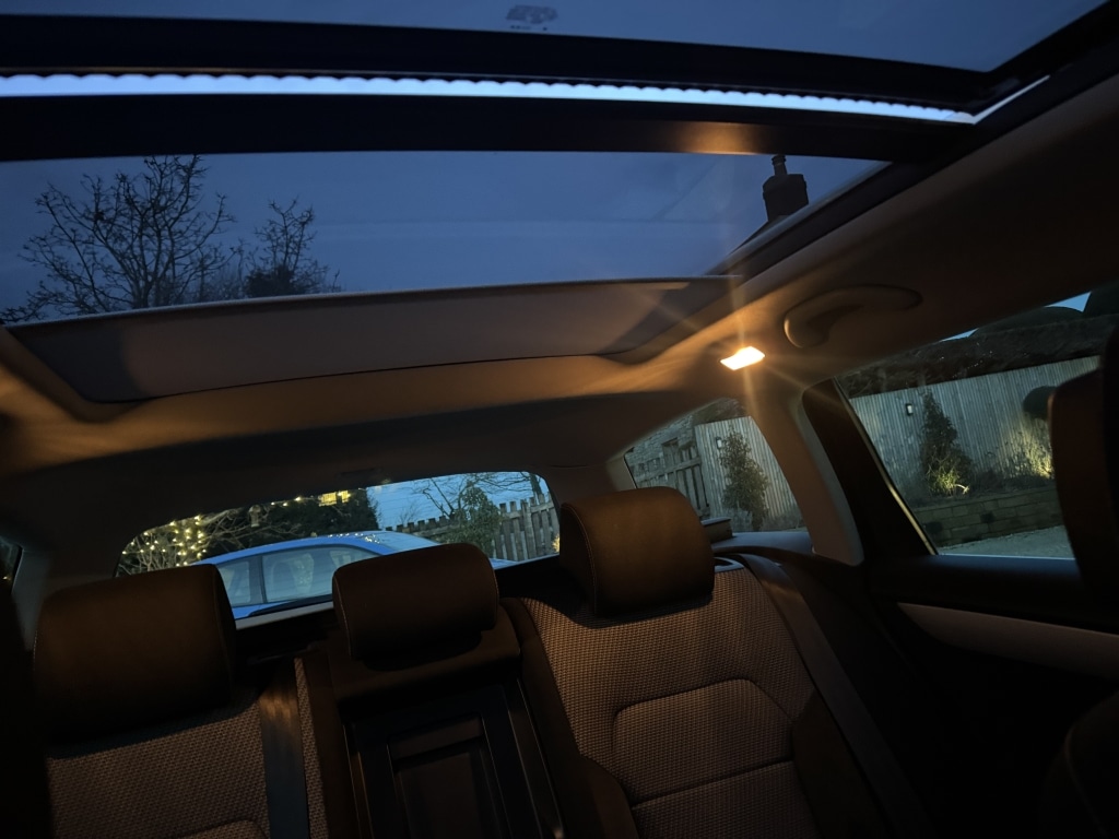 Used Volkswagen Passat 2012 for sale - 77100379: Photo 51