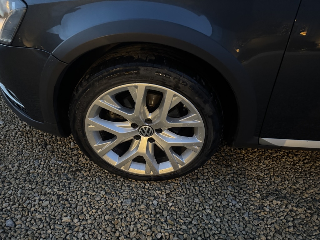 Used Volkswagen Passat 2012 for sale - 77100379: Photo 8