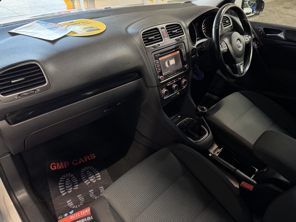 Used Volkswagen Golf 2010 for sale - 76378912: Photo 15