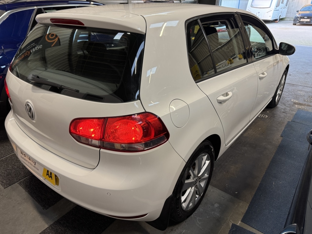 Used Volkswagen Golf 2010 for sale - 76378912: Photo 27