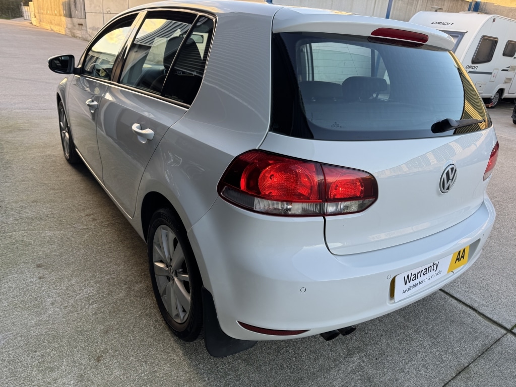 Used Volkswagen Golf 2010 for sale - 76378912: Photo 32