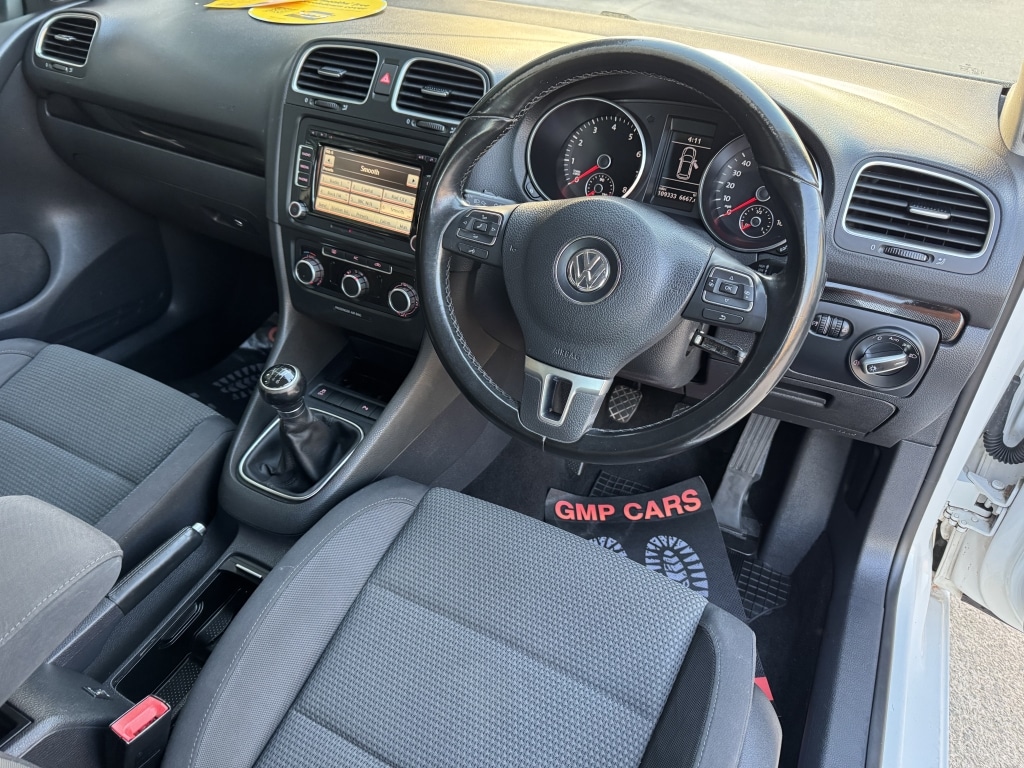 Used Volkswagen Golf 2010 for sale - 76378912: Photo 47