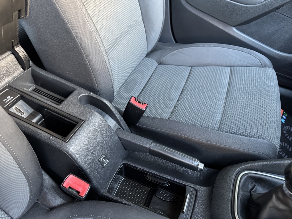 Used Volkswagen Golf 2010 for sale - 76378912: Photo 50