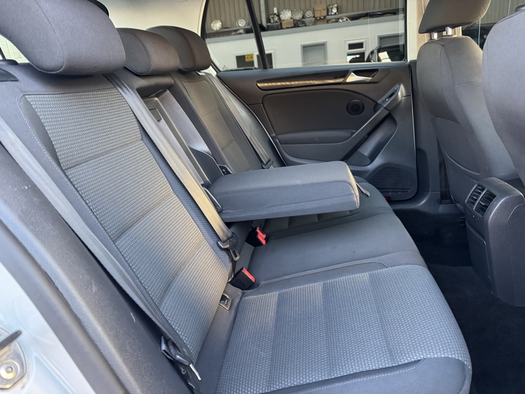 Used Volkswagen Golf 2010 for sale - 76378912: Photo 57