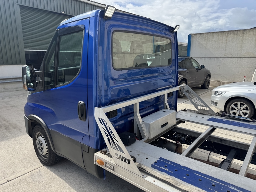 Vehicle 32