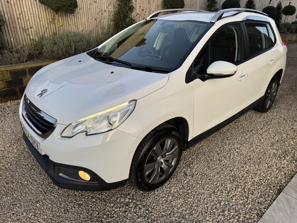 Used Peugeot 2008 2014 for sale - 76643735: Photo 1