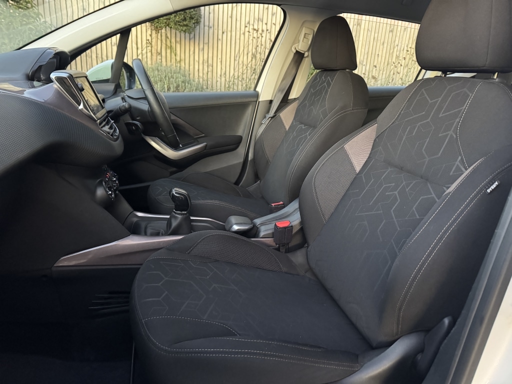 Used Peugeot 2008 2014 for sale - 76643735: Photo 13