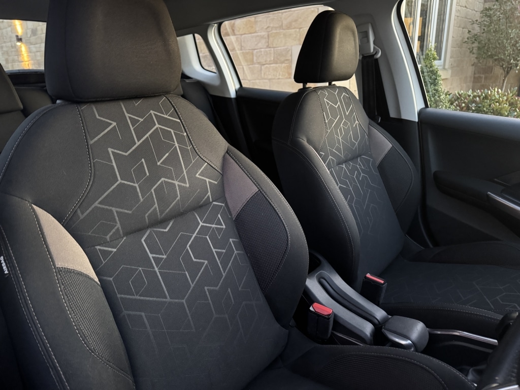 Used Peugeot 2008 2014 for sale - 76643735: Photo 27