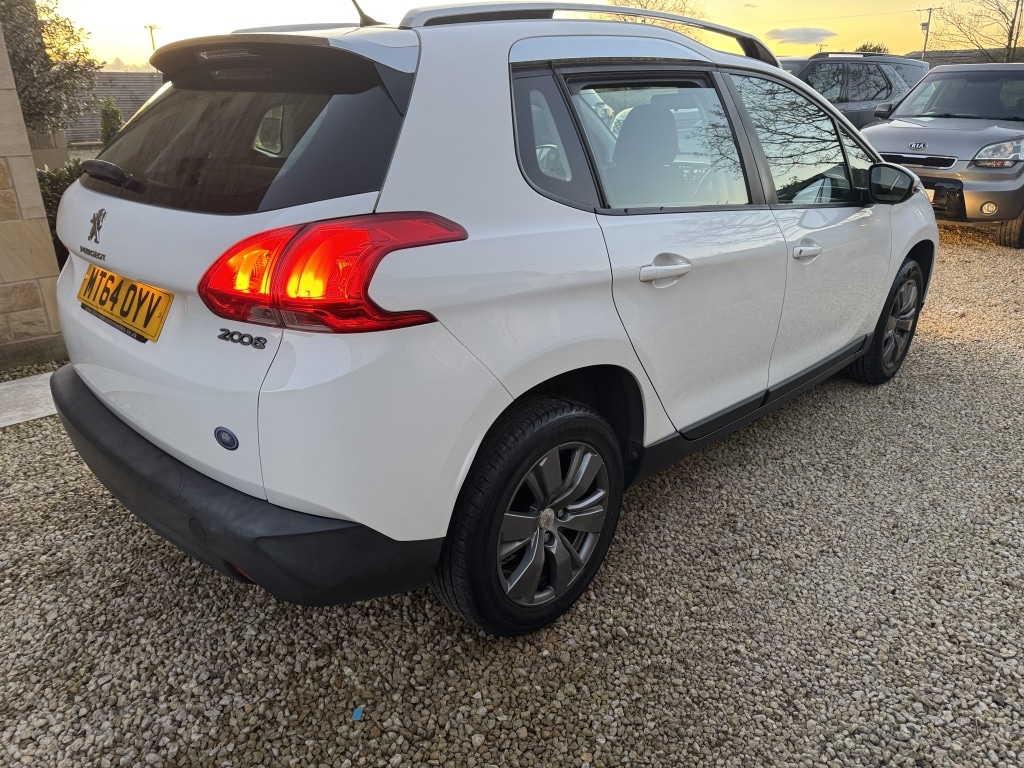 Used Peugeot 2008 2014 for sale - 76643735: Photo 3