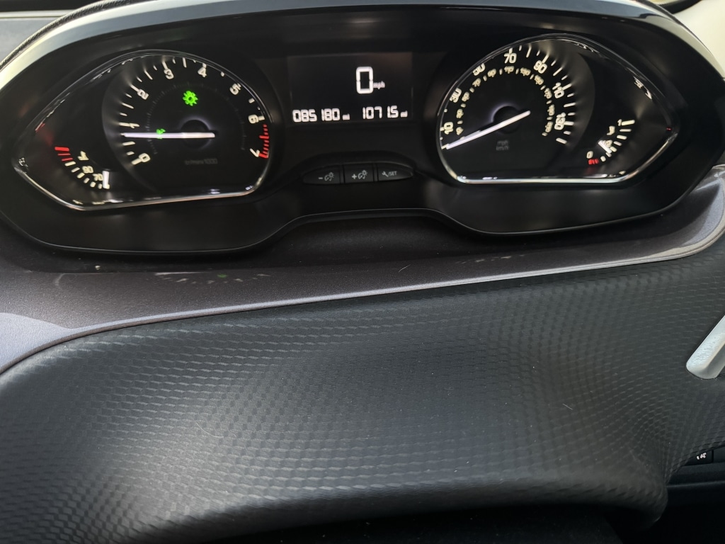 Used Peugeot 2008 2014 for sale - 76643735: Photo 30