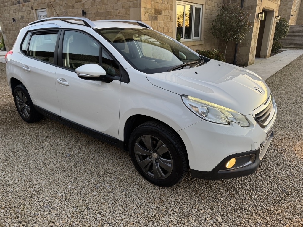 Used Peugeot 2008 2014 for sale - 76643735: Photo 4