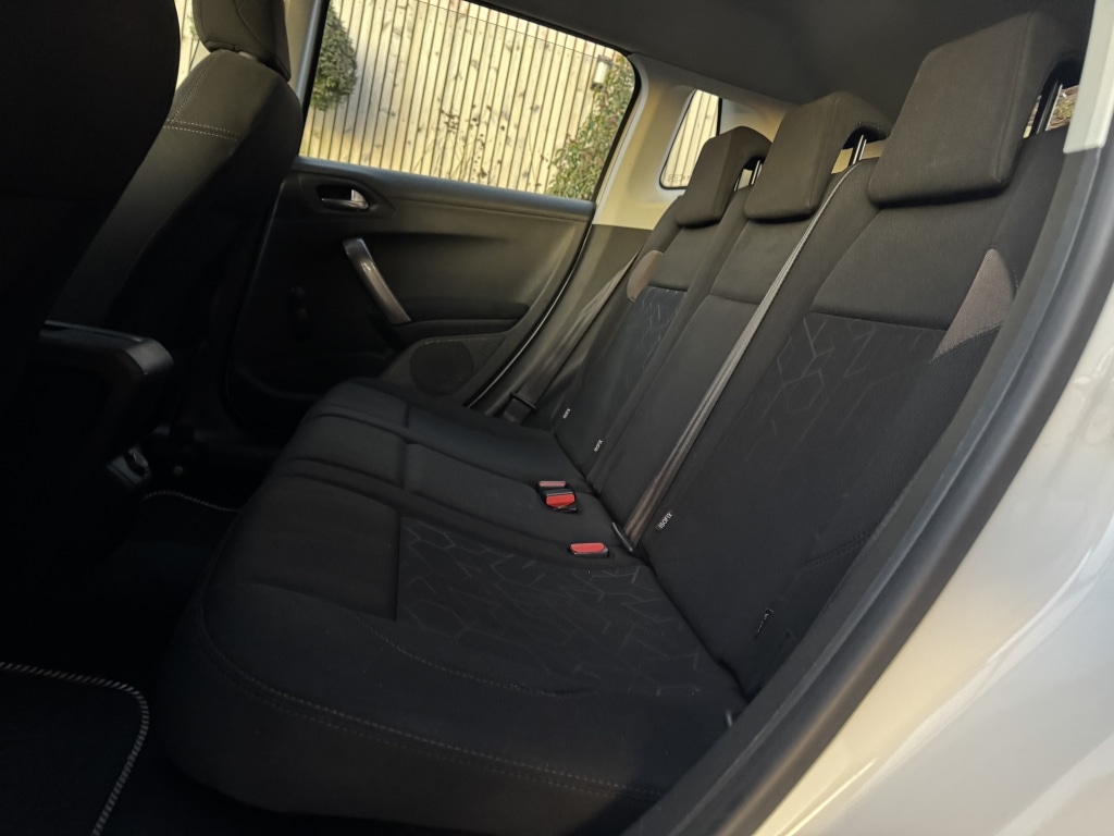 Used Peugeot 2008 2014 for sale - 76643735: Photo 43