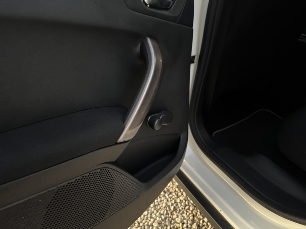 Used Peugeot 2008 2014 for sale - 76643735: Photo 44