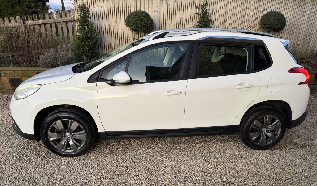 Used Peugeot 2008 2014 for sale - 76643735: Photo 8