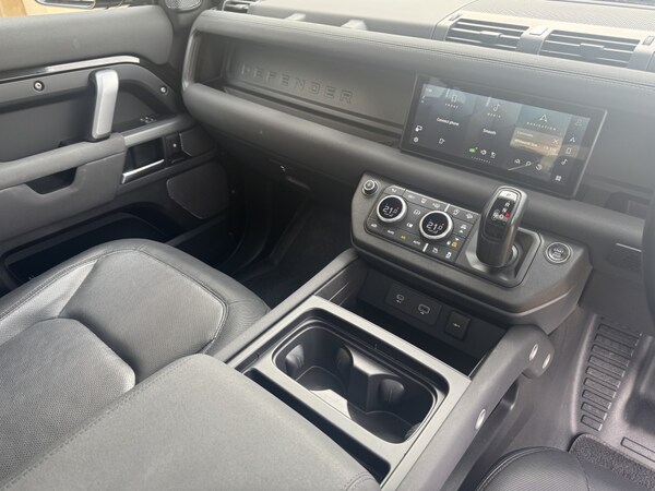 Used Land Rover Defender 110 2022 for sale - 76165308: Photo 35