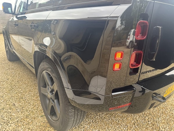 Used Land Rover Defender 110 2022 for sale - 76165308: Photo 50
