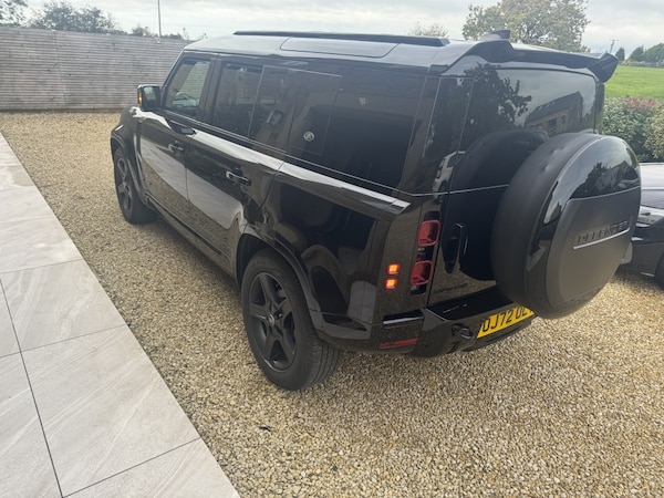 Used Land Rover Defender 110 2022 for sale - 76165308: Photo 5