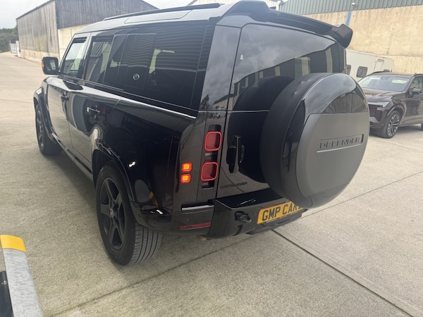 Used Land Rover Defender 110 2022 for sale - 76165308: Photo 67