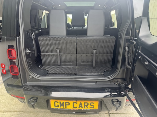 Used Land Rover Defender 110 2022 for sale - 76165308: Photo 84