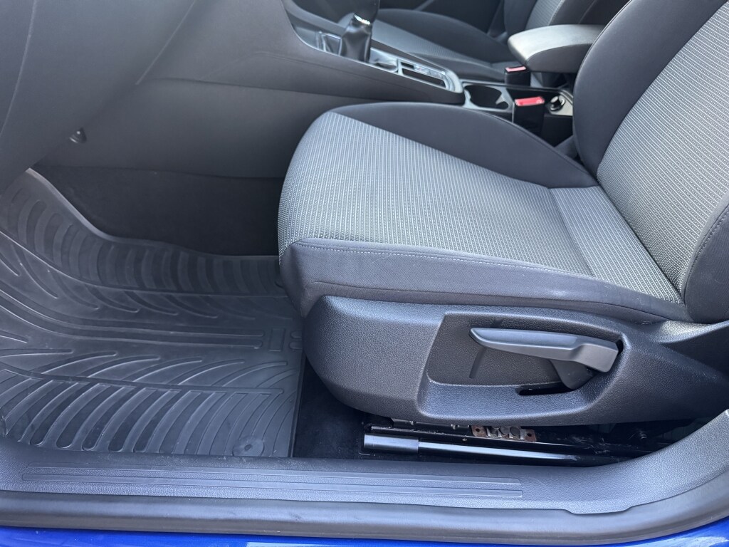 Vehicle 33