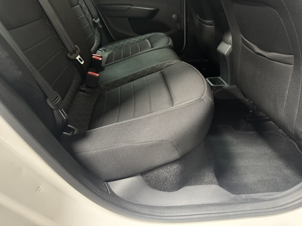Used Skoda Fabia 2017 for sale - 74589569: Photo 32