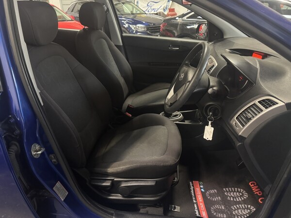 Used Hyundai i20 2010 for sale - 76316226: Photo 23