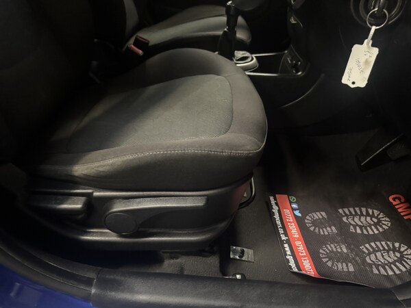 Used Hyundai i20 2010 for sale - 76316226: Photo 28